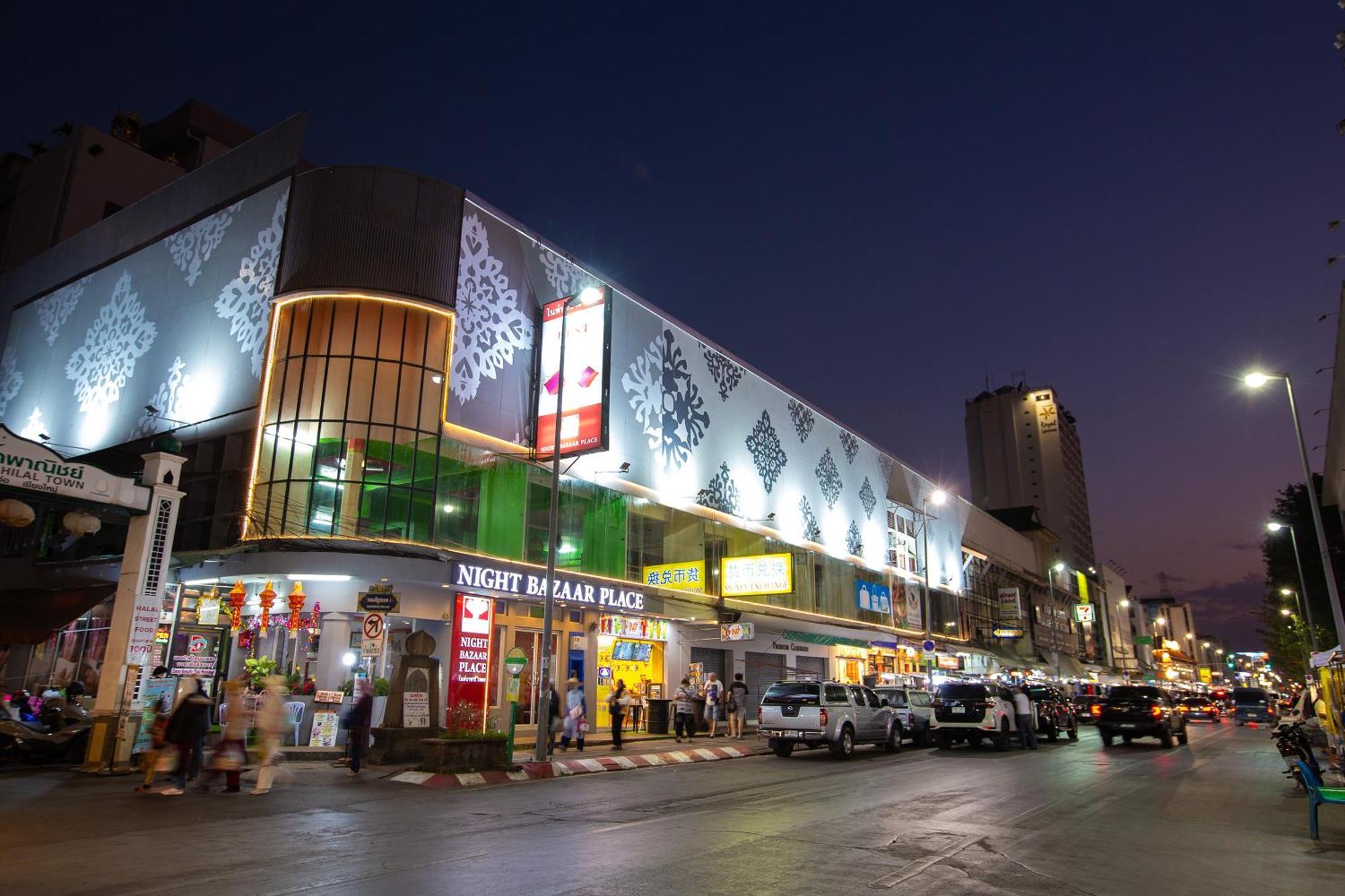 Night Bazaar Place Chiang Mai Exterior foto